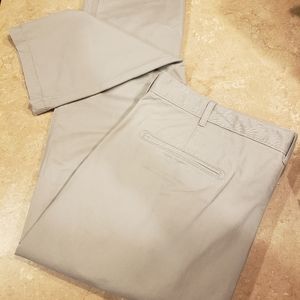 Cremieuz Madison Classic Fit Flat-Front Mens Chino